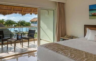 Isla Mujeres Palace - Rooms & Accomodations